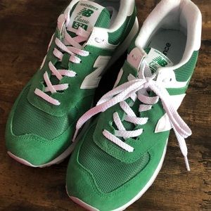 NewBalance classic 574, emerald green, size 9M